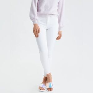 American Eagle Outfitters Next Level High Waisted White Skinny Jeans
